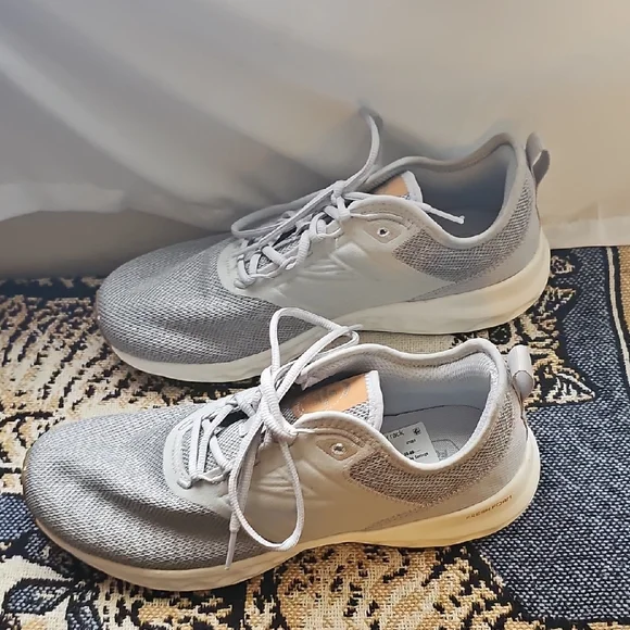 New Balance Free Foam Men's Gray Athletic Shoes Sneakers New Lace Up
